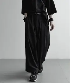 remer ルーズダブルタックワイドパンツ