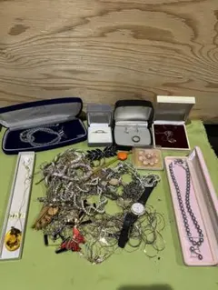 アクセサリーまとめ売り　遺品整理品　パール　ネックレスリング等　silver