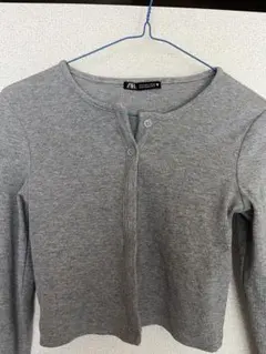 ZARA グレー クロップド長袖カーディガン
