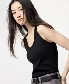 新品タグ付 UNIQLO ユニクロ ソフトリブタンクトップ 黒 M