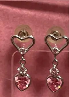 o*5様 ハート型ピアス ピンクストーン付き