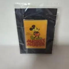 ディズニー/ミッキーマウス/ ピンバッジ/新品未使用のサムネイル