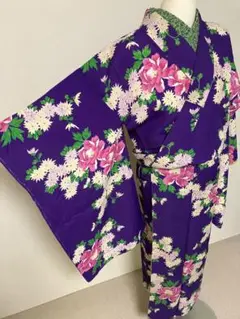 【匿名配送】アンティーク 着物 正絹 古典柄 花柄 紫 大正ロマン
