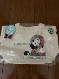 大パンダ展限定♦️お守り シャンシャンバッジ 上野動物園 パンダ