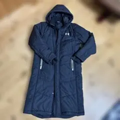 ⭐︎ 超美品Under Armour ベンチコートブラックシルバーマーク S/M