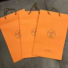エルメス　HERMES 紙袋　ショッパー　ショップ袋　縦大型　美品　３枚セット