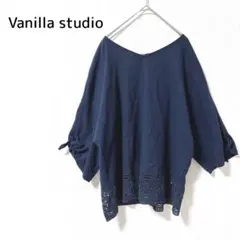 大きいサイズ バニラスタジオ 五分袖ブラウス 4L 紺 麻混 レース ゆったり