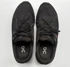 On ブラック メンズ　ランニングシューズ