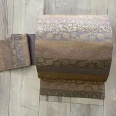 美品✨半幅帯 パープル ゴールド グラデーション 唐草文様 - メルカリ