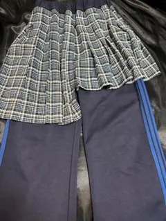 チェック柄スカートスウェットパンツ　キャンディーストリッパーのサムネイル
