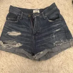 GYDA ダメージ　ショートパンツ　デニム