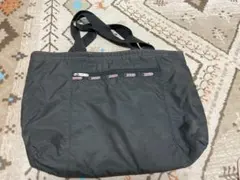 LeSportsac リバーシブル トートバッグ 花柄 ブラックのサムネイル
