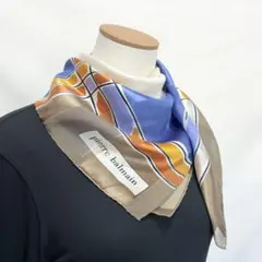 2-16.Pierre Balmain アートデザイン　ヴィンテージスカーフ