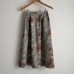 vintage 昭和レトロ　フレアスカート　花柄　キレイめカジュアル　フェミニン