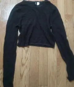 黒 ショート丈❤長袖ニット