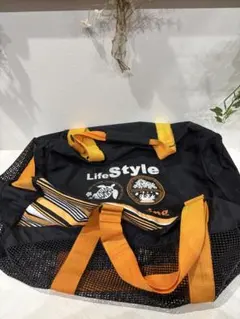 Item thumbnail for item c599e31d-74be-4f7c-9033-cf575f59334d