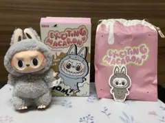 POP MART Exciting Macaron ラブブ　sesamebean