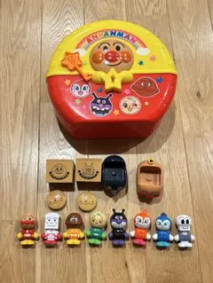 アンパンマン はじめてハウスドールセット16体セット＋おまけ鍵付BOX＆スマホ