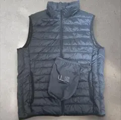 ユニクロ/UNIQLOウルトラライトダウンベスト　ポーチ付き　ブラック黒　L
