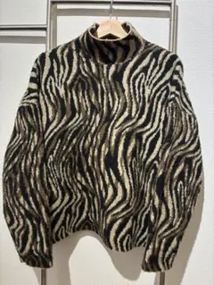 ZARA ゼブラ柄 タートルネックニット M