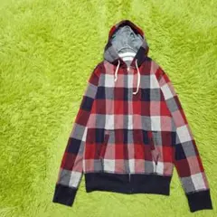 【バックナンバー】パーカー　ジップアップ　XL　レッド　ネイビー　チェックのサムネイル