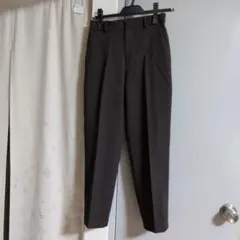 ユニクロ　スマートアンクルパンツ　XS　股下61cm補正済