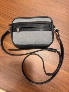 SAINT LAURENT PARIS サンローラン レザーショルダーバッグのサムネイル