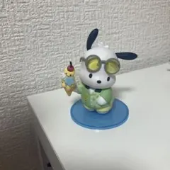 サンリオハッピーくじ2023ナイトプール　ポチャッコ　フィギュア