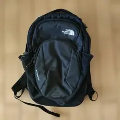 THE NORTH FACE PIVOTER ブラックバックパック