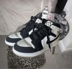 Nike GS AirJordan1 Mid Omega/Black/White