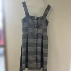 チェック柄　サロペットワンピース　スカート　Evelyn エブリン