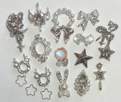 No.213 ネイルパーツ　デコパーツ　まとめ売り　セット