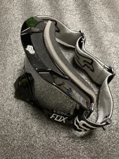 Item thumbnail for item 24377167-c12f-4194-a6d3-27177e44a9b4