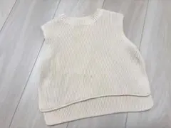 ※２点で700円対象商品です。アイボリー リブ編み ベビーベスト サイズ80