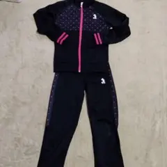 ディズニーミッキーの黒ジャージセット 130cm