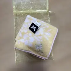 花柄のハンカチ　H M