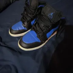 NIKE AIR JORDAN 1 MID GS 23.5cm