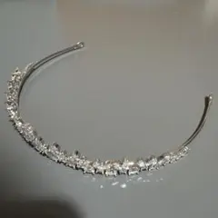Bride me ティアラ　ブライドミー　結婚式　ブライダル　ヘッドアクセサリー