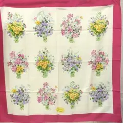 グッチ 100% シルク スカーフ フローラル 花柄イタリア製 Gucciのサムネイル