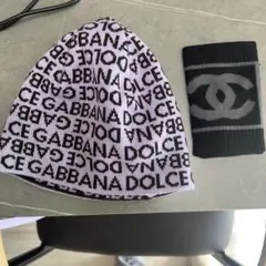 Dolce & Gabbana ニット帽とChanelリストバンドセット