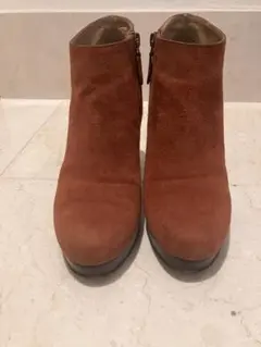 BALENCIAGA バレンシアガ ブーティー 37.5のサムネイル