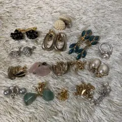 (まとめ】イヤリング セットと指輪1点 ジャンクあり