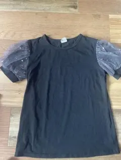 美品150センチ　黒　Tシャツ