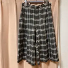 プリーツ　キュロットパンツ　未使用に近い