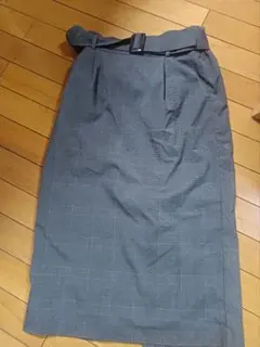 グレー チェック柄 タイトスカート ベルト付き