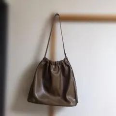 【超美品】LOWRYS FARM ショルダーバック