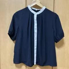 ネイビー×ホワイト 配色ブラウス 半袖