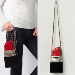 新品未使用◇SPIRALGIRL ルージュ型ポシェット チェーン