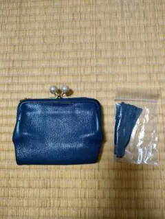 ペルケ　アクリル玉がま口 二つ折り財布 ネイビーのサムネイル