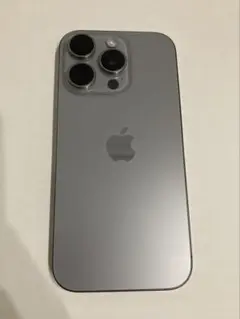 【極美品】iPhone 16 Pro ナチュラルチタニウム　128GB